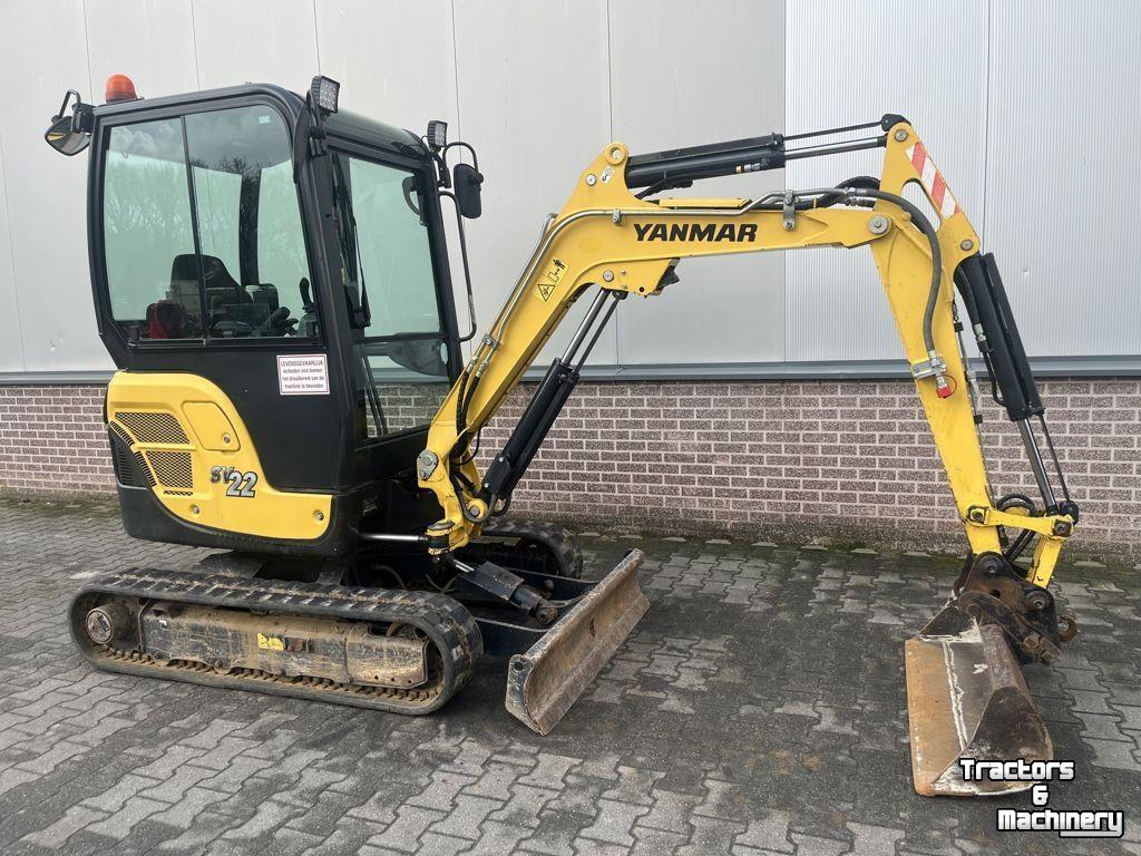 Mini-graver / Mini-graafmachine Yanmar SV22