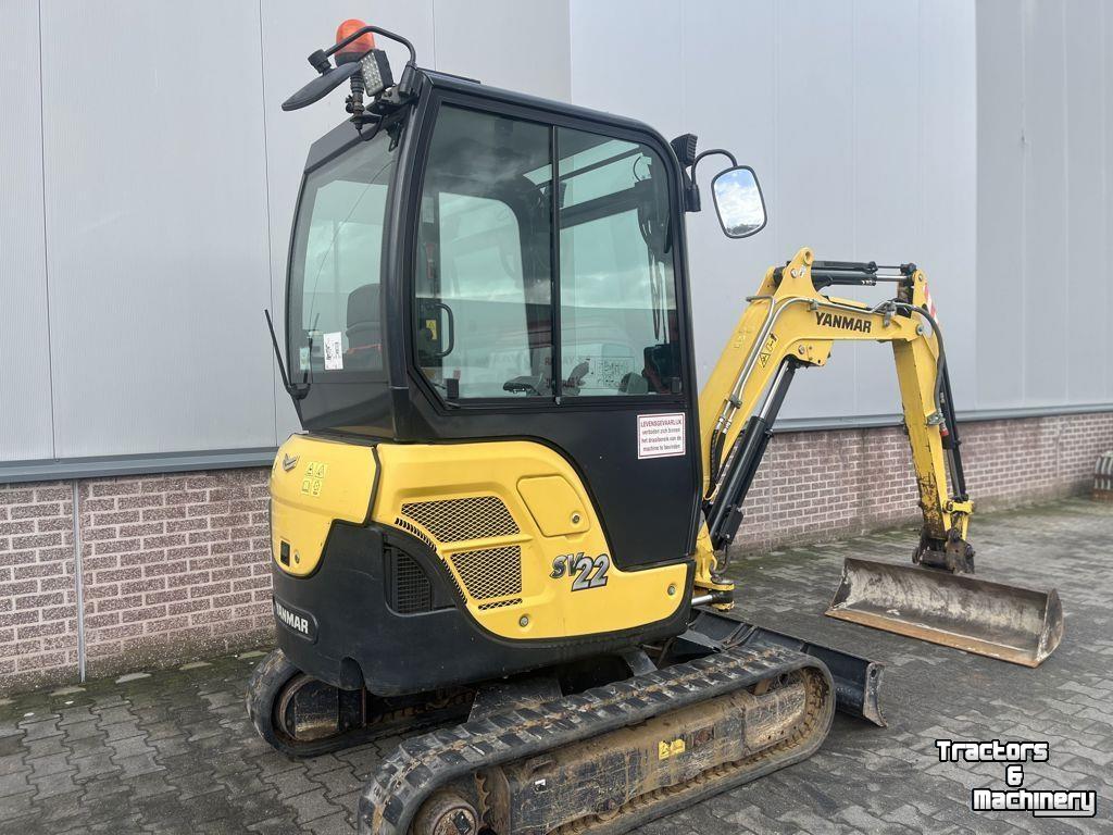 Mini-graver / Mini-graafmachine Yanmar SV22