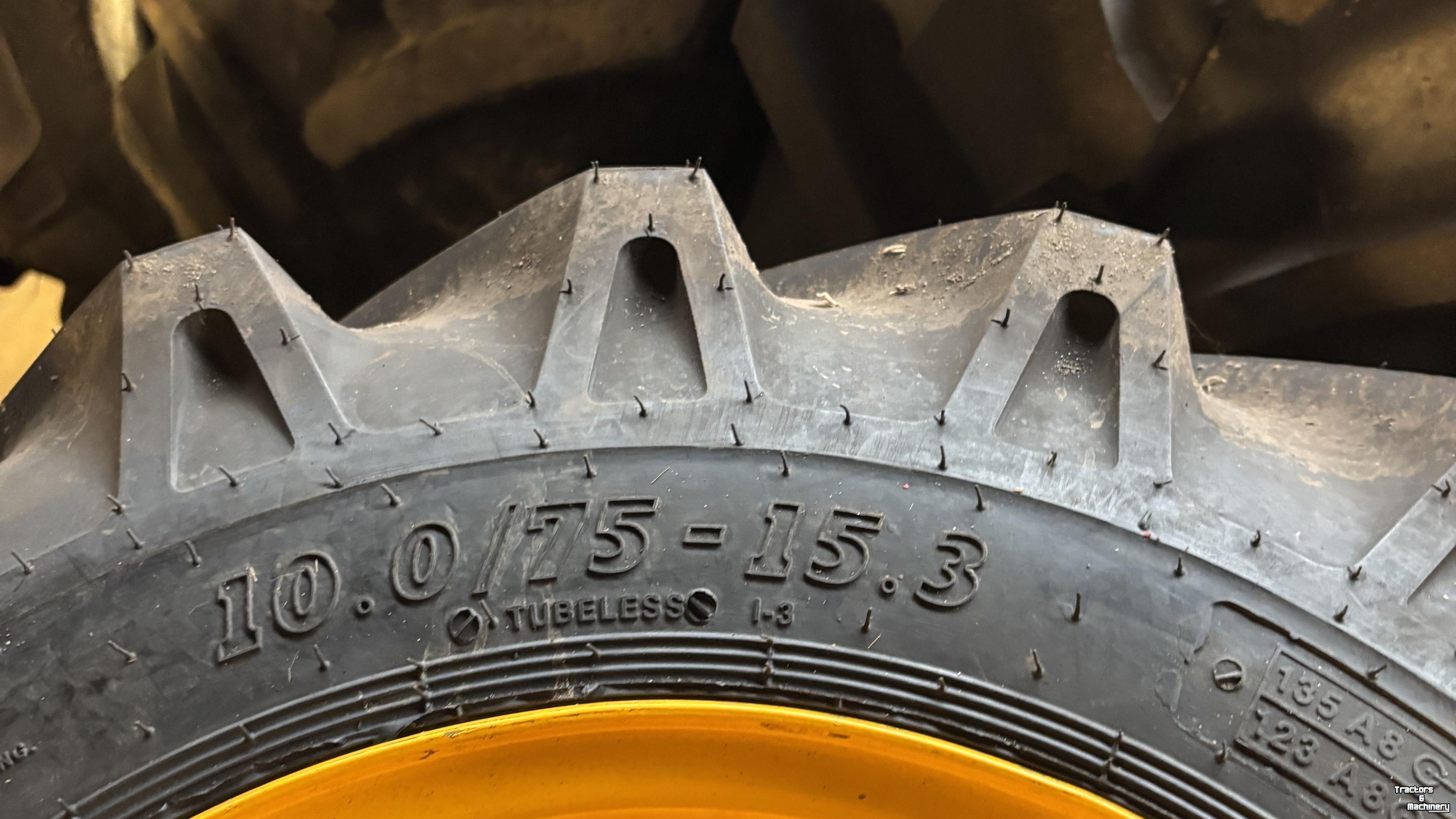 Wielen, Banden, Velgen & Afstandsringen  Onbekend 10.075X15.3 wiel 6-161-205 JCB