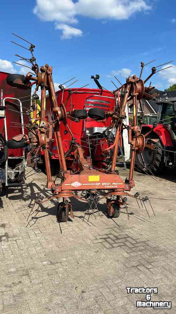 Schudder Kuhn GF 8501 MH Schudder Weidebouwmachines