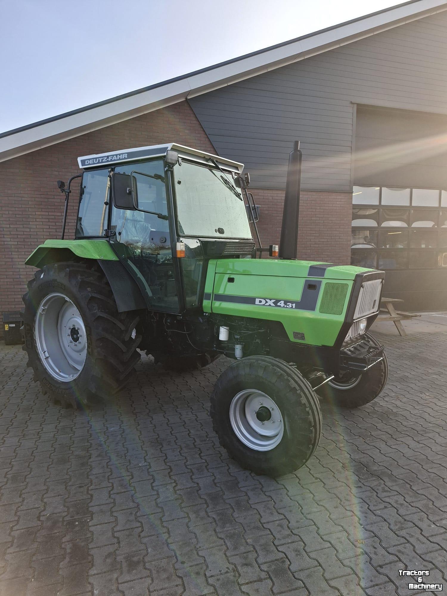 Tractor / Trekker Deutz-Fahr Deutz DX 4.31