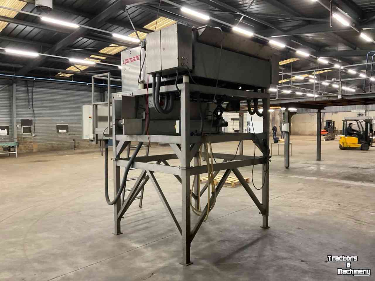 Afweegapparatuur  2112 KE  Upmatic 12 baks weger Upmatic 12-head weigher, Upmatic 12-Kopf-Mehrkopfwaage