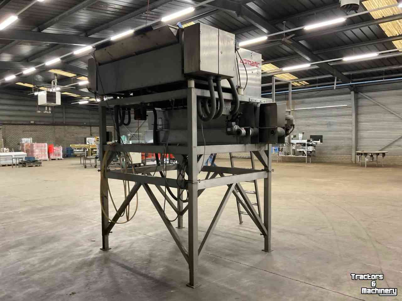 Afweegapparatuur  2112 KE  Upmatic 12 baks weger Upmatic 12-head weigher, Upmatic 12-Kopf-Mehrkopfwaage