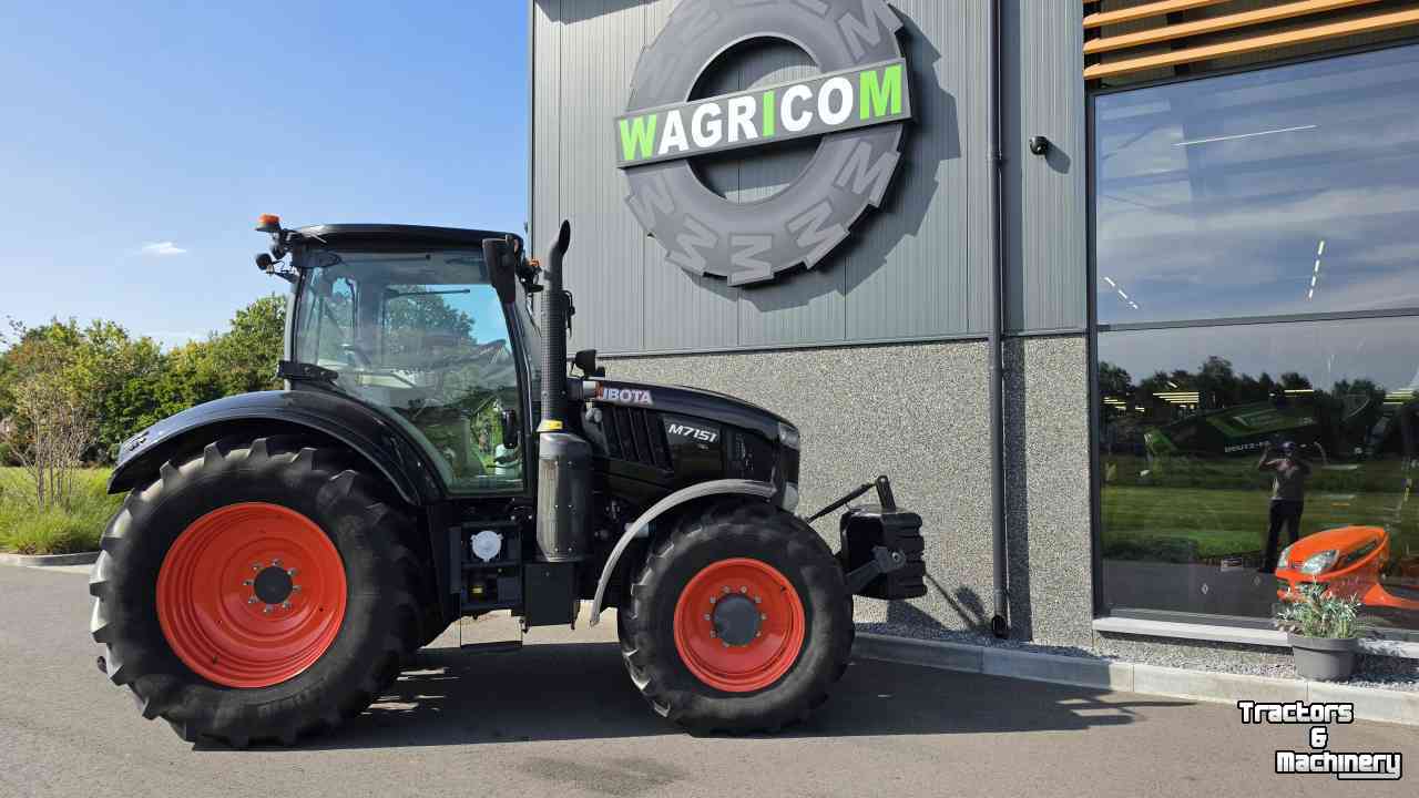 Tractor / Trekker Kubota M7151 KVT Black