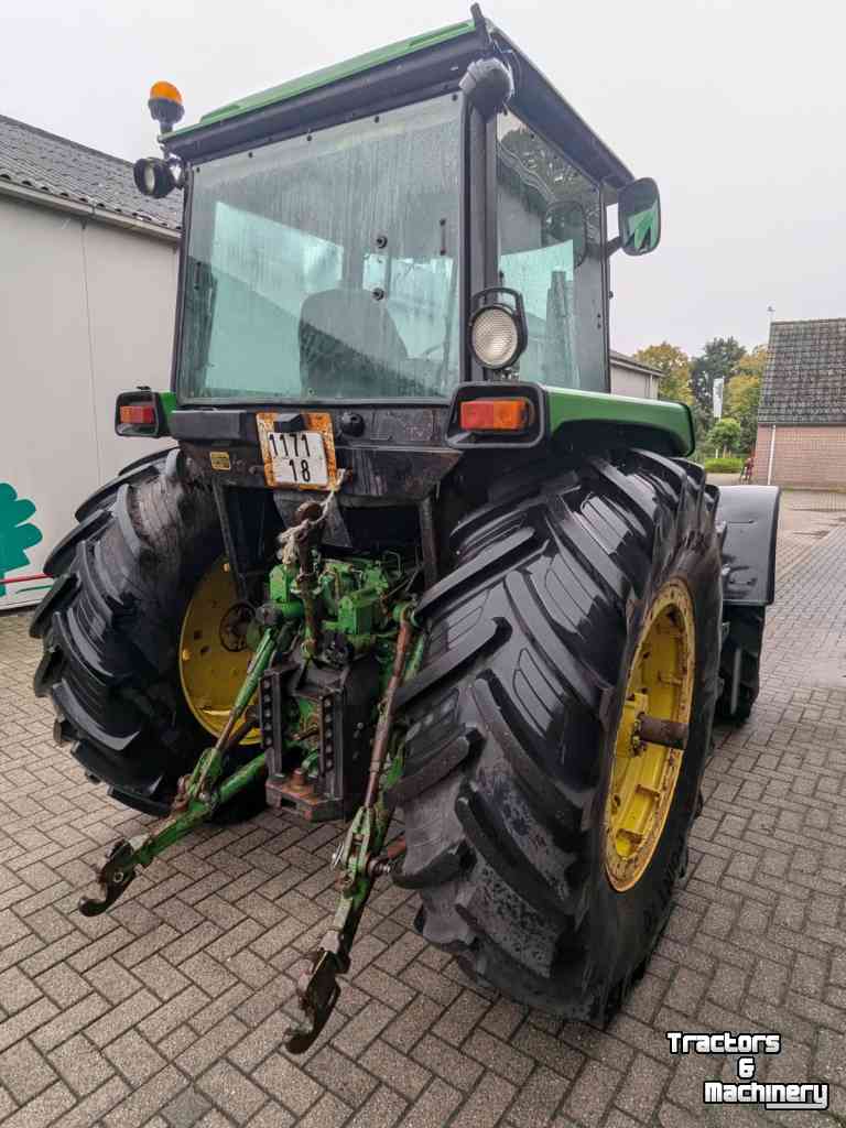 Tractor / Trekker John Deere 4240 S