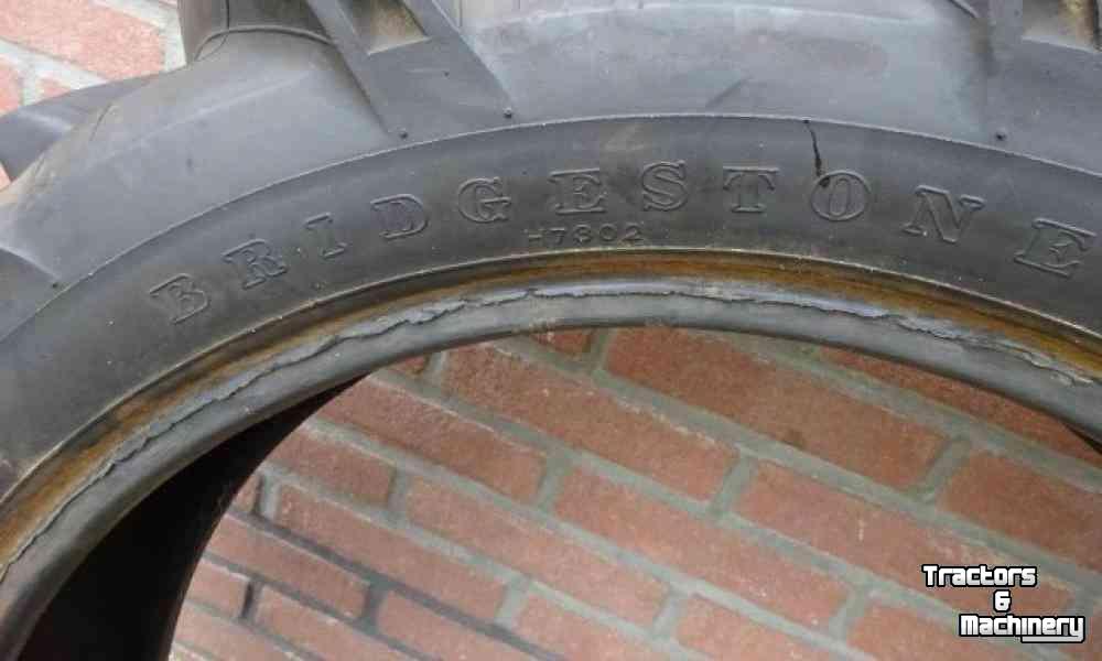 Wielen, Banden, Velgen & Afstandsringen Bridgestone 