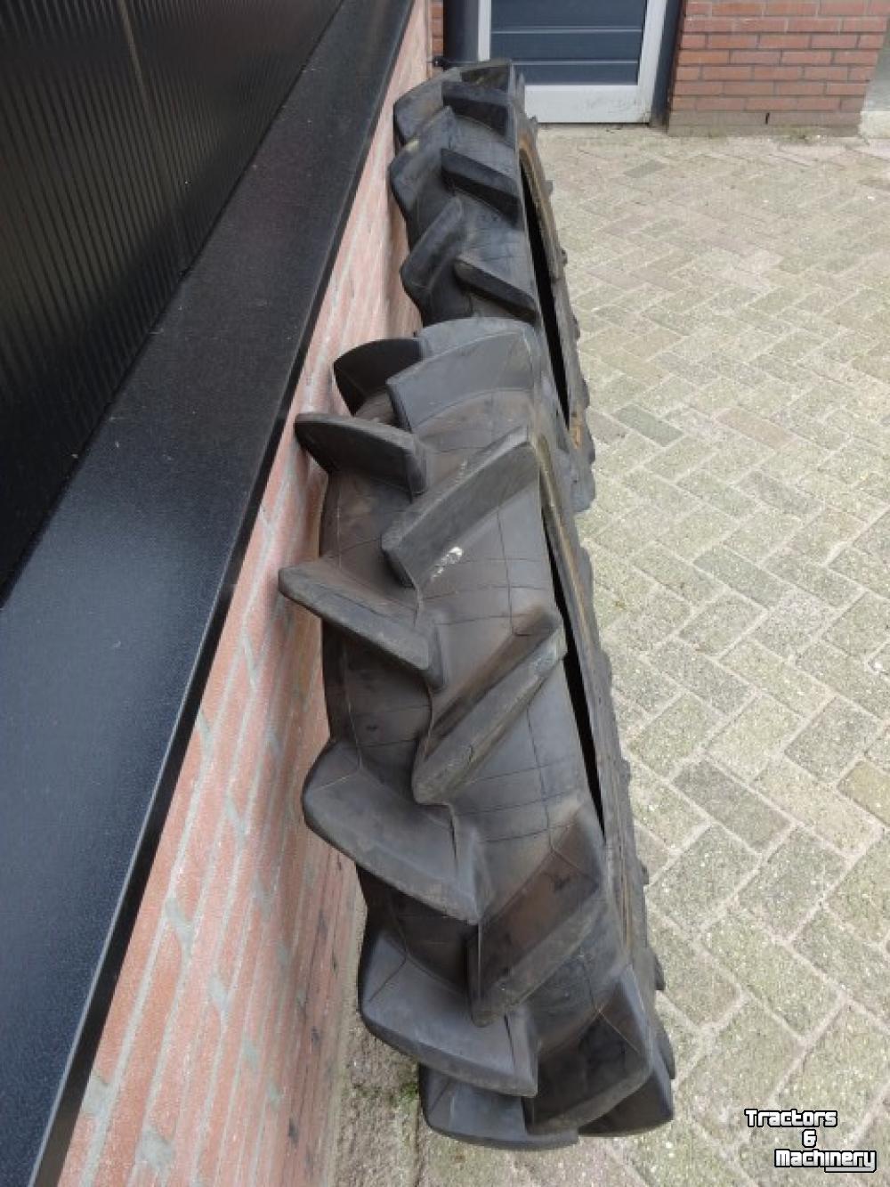 Wielen, Banden, Velgen & Afstandsringen Bridgestone set banden 8.3/8-24
