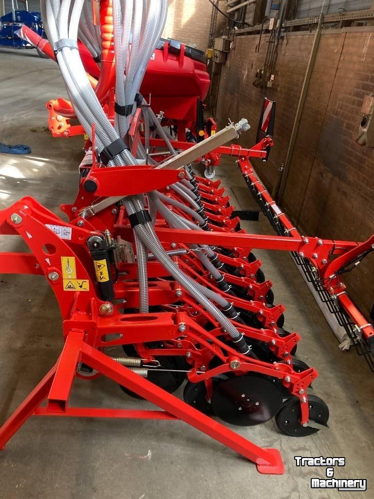 Zaaimachine Kverneland F-drill Kouterbalk