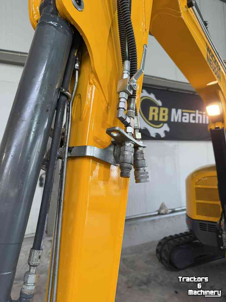 Rupskraan / Graafmachine op rupsen Wacker EZ38