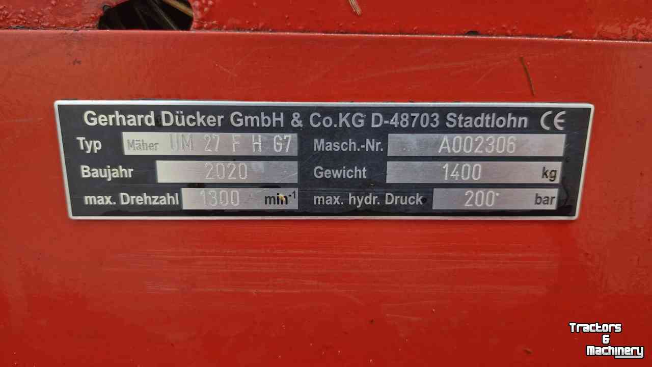 Klepelmaaier Ducker UM 27