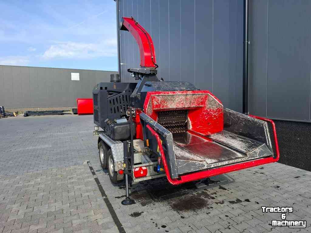 Houthakselaar Greentec Jaguar 40/80 Houtversnipperaar