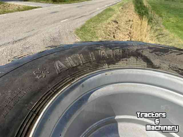 Wielen, Banden, Velgen & Afstandsringen Alliance 650/60R25
