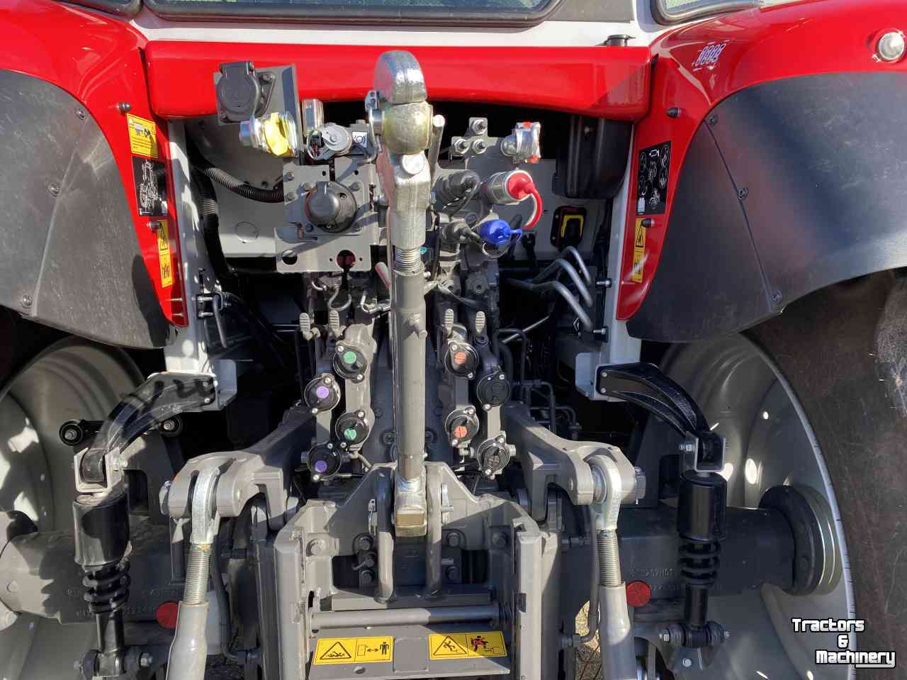 Tractor / Trekker Massey Ferguson 6s.135 Dyna6 Efficient