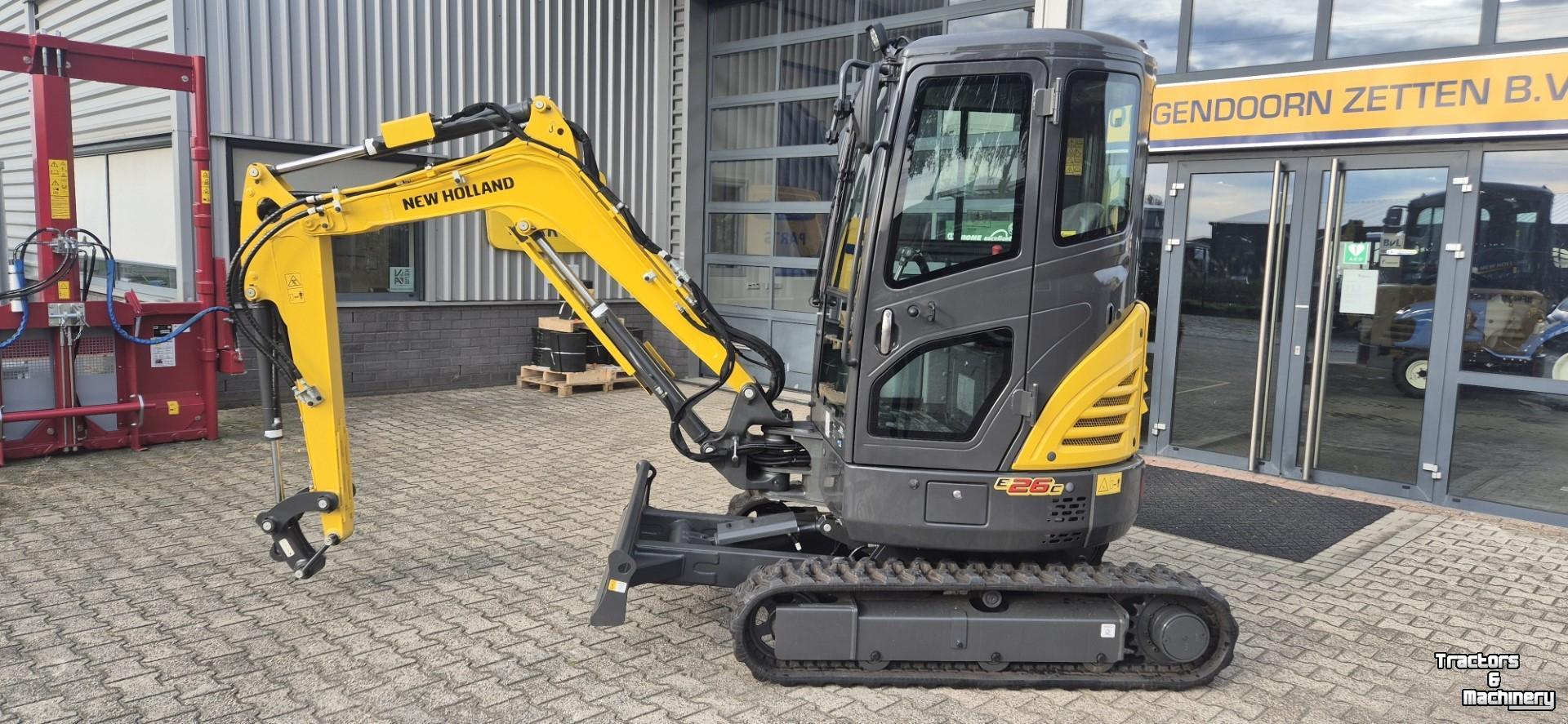 Mini-graver / Mini-graafmachine New Holland E26C