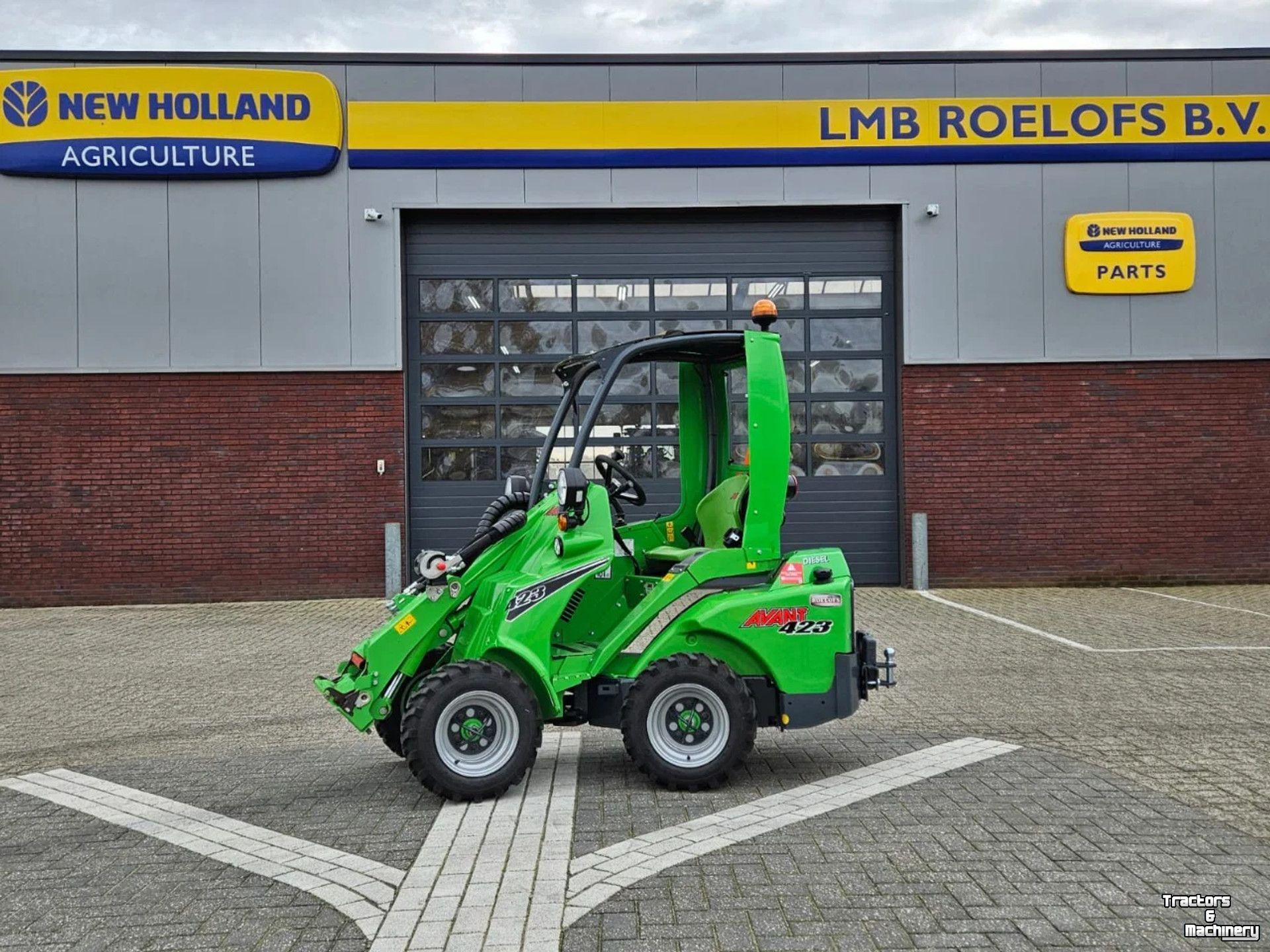 Shovel / Wiellader / Kniklader Avant 423 mini-shovel