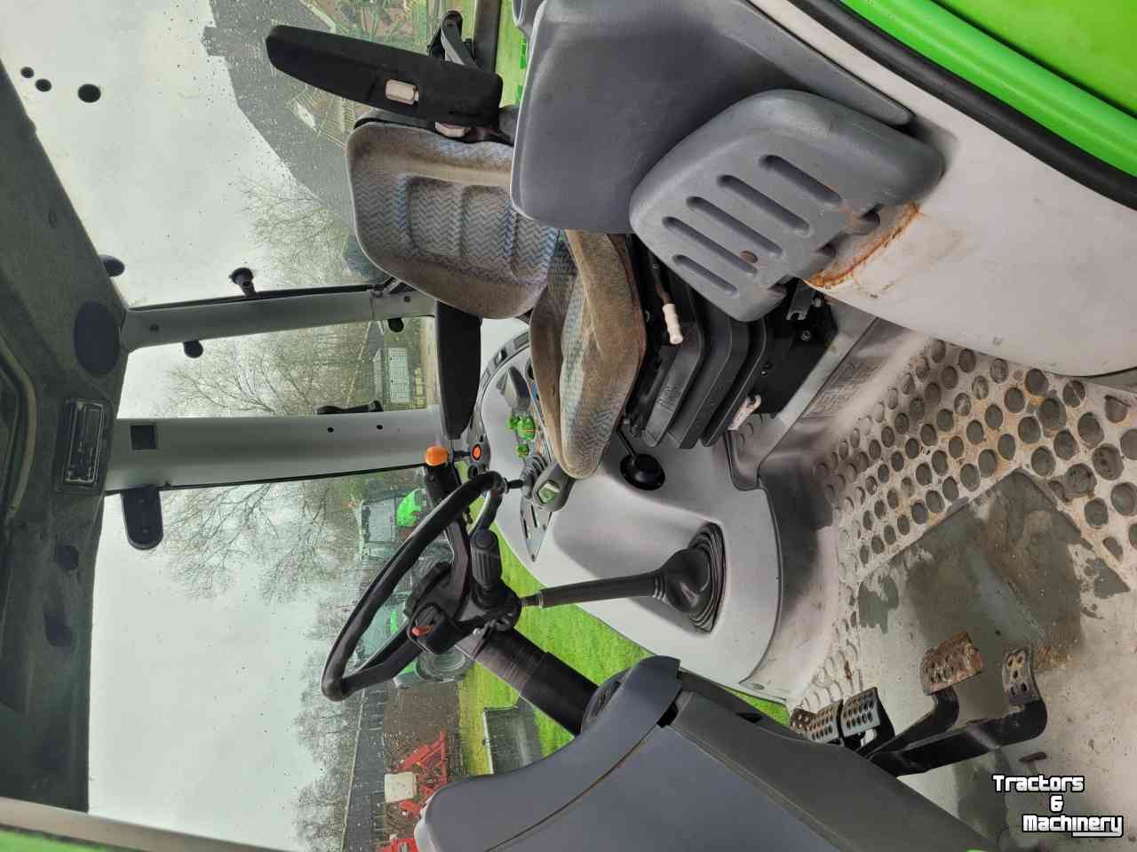 Traktoren Deutz-Fahr Agrotron TT 4.90