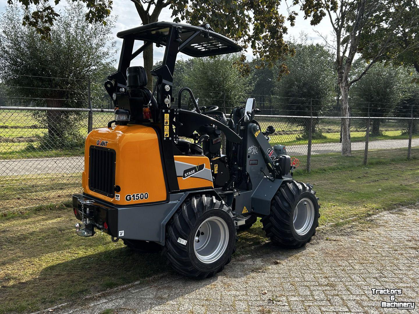 Shovel / Wiellader / Kniklader Giant G1500