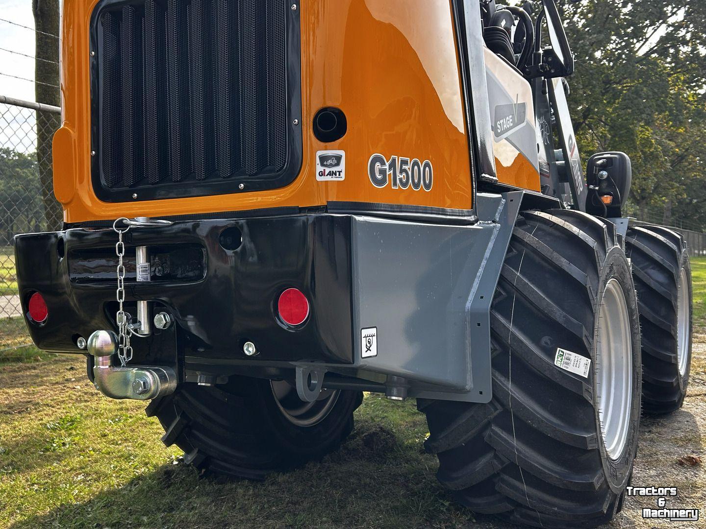 Shovel / Wiellader / Kniklader Giant G1500