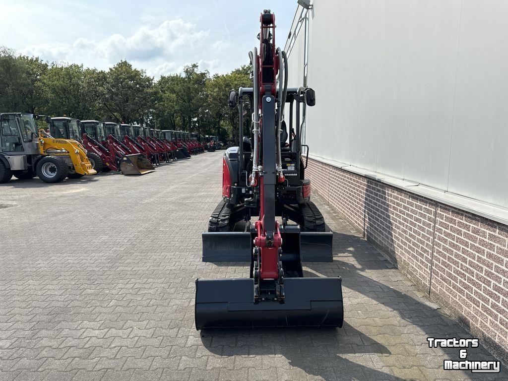 Mini-graver / Mini-graafmachine Yanmar VIO38-6