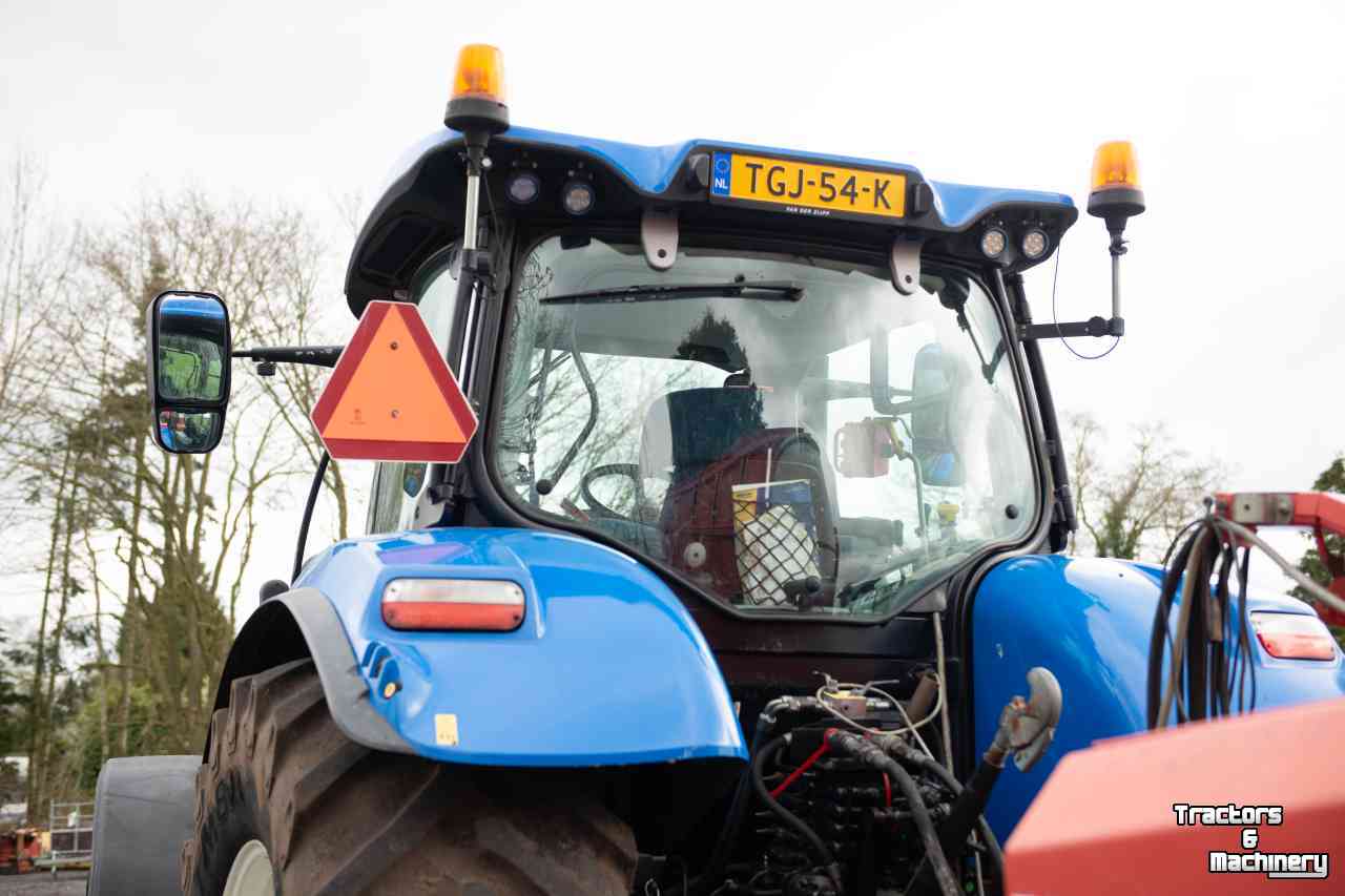 Traktoren New Holland T7210