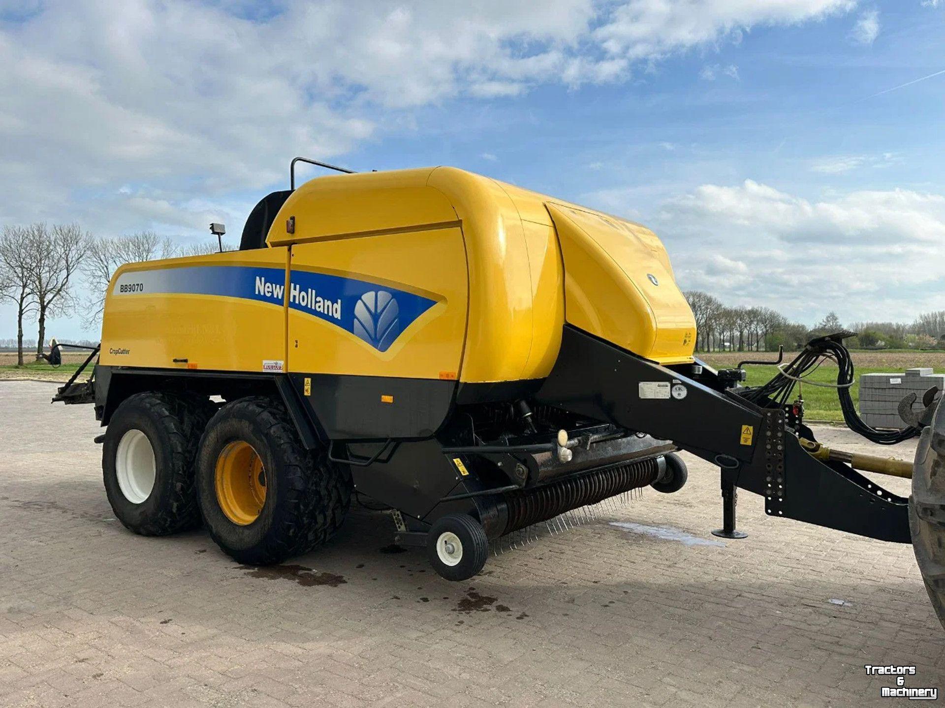 Persen / Balenpers / Pakkenpers New Holland BB9070 CropCutter