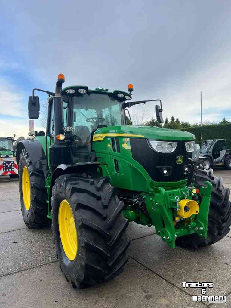 Tractor / Trekker John Deere 6M 185