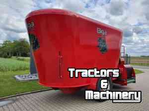 Voermengwagen Vertikaal Peecon Lowliner 24 m³