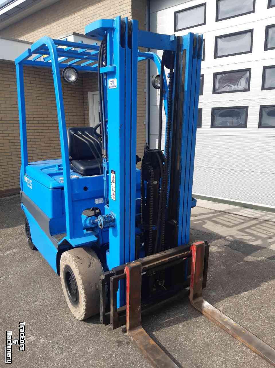 Heftruck Toyota FBMF25