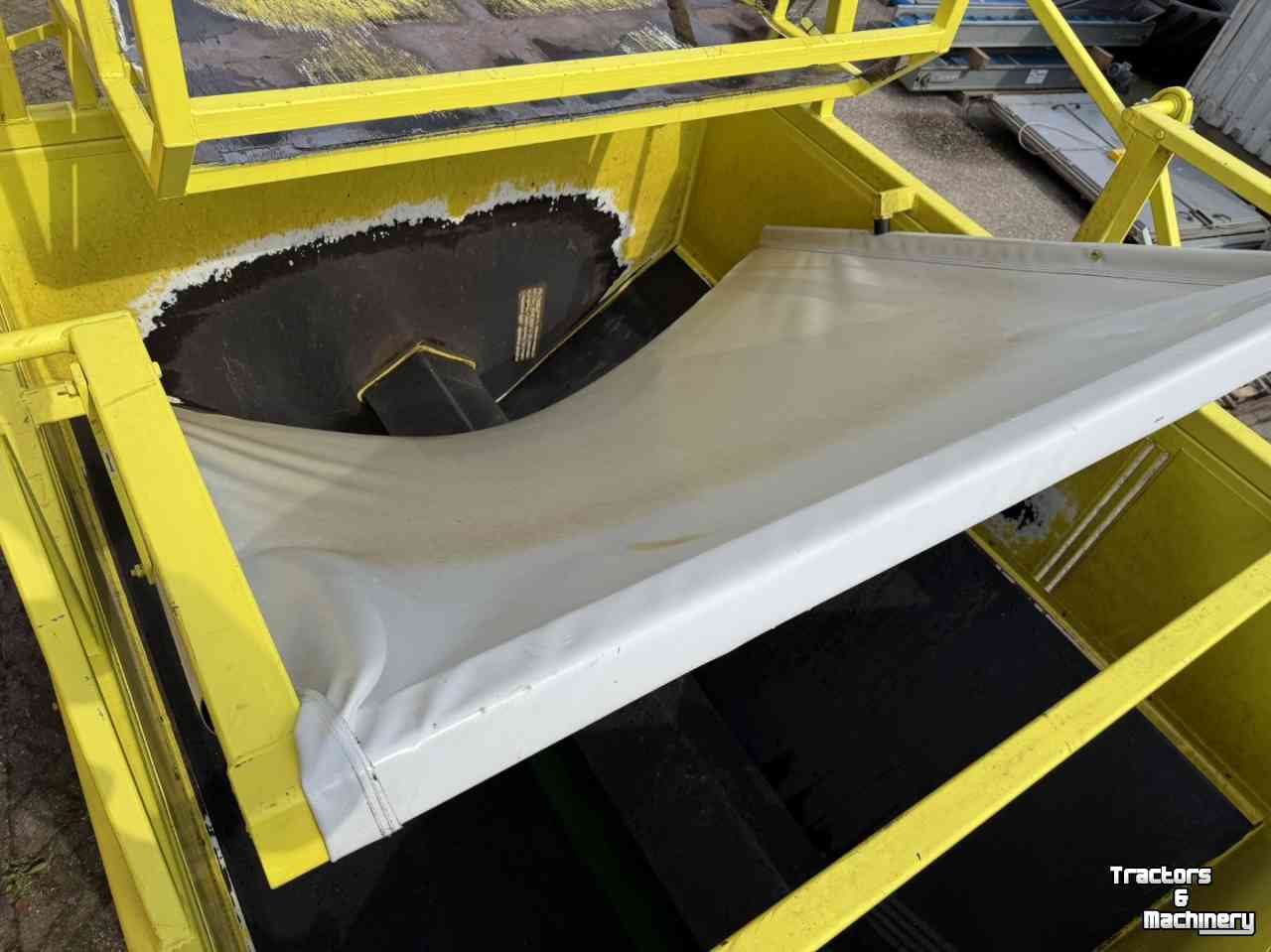 Opslagbunker  Spoelstra Techniek, bunker, kantelaar