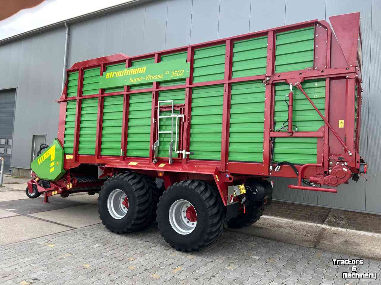 Opraapwagen Strautmann Super Vitesse CFS 3502  ( Verkocht )