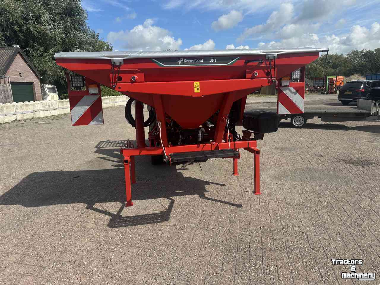Fronttank zaaimachine Kverneland Df1