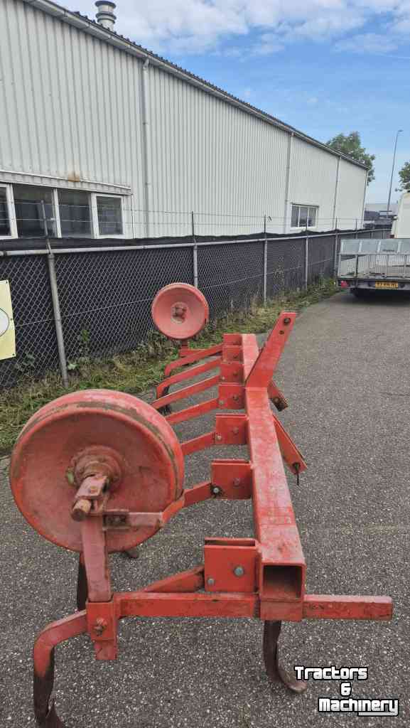 Cultivator  310