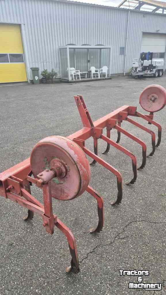 Cultivator  310