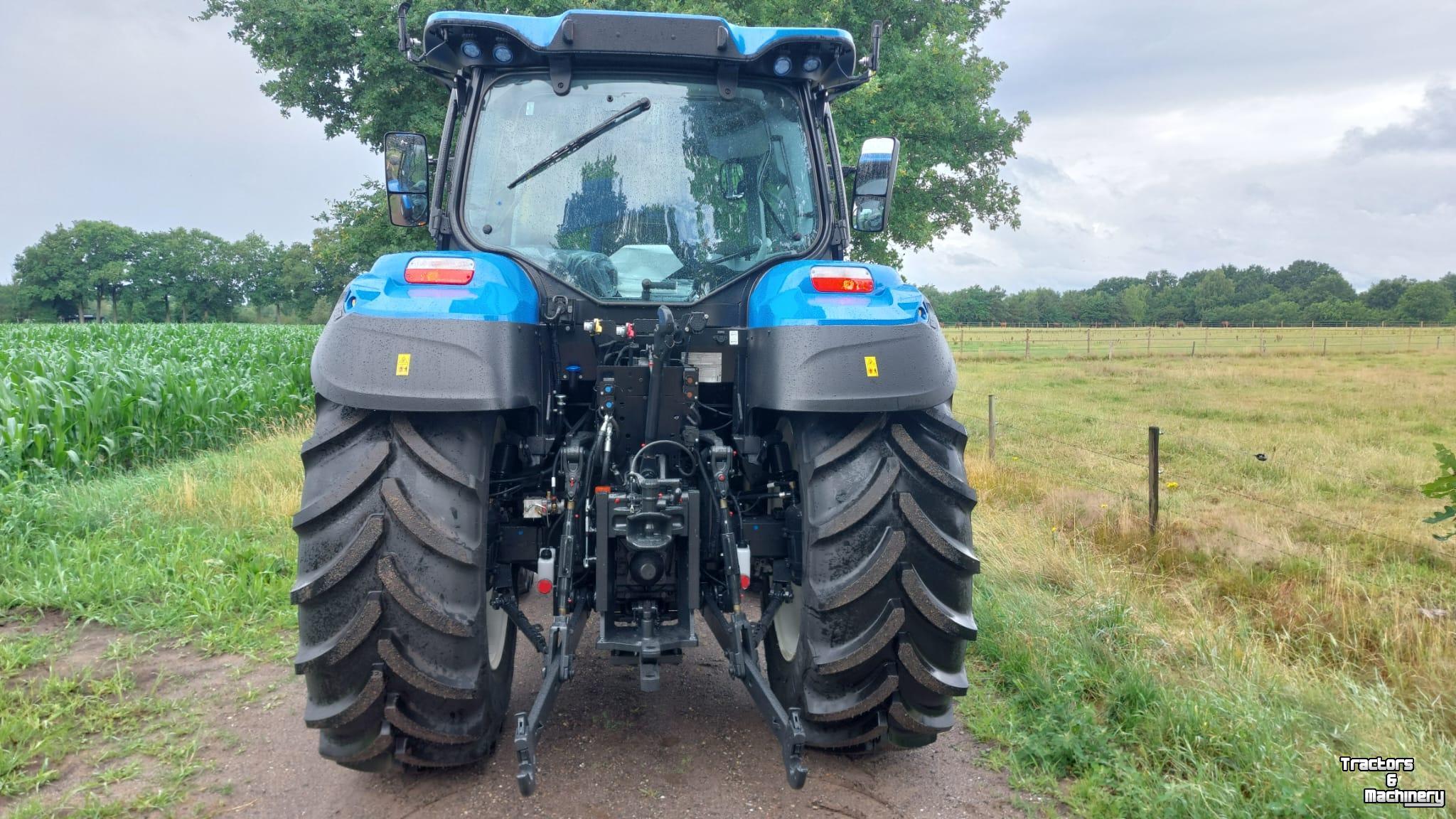 Tractor / Trekker New Holland 140 AutoCommand