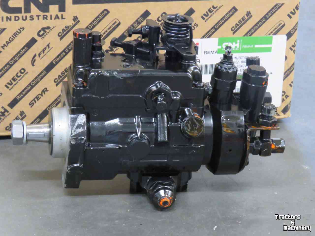 Tractor / Trekker Ford Brandstofpomp FORD 10serie Parts nr:87801477R