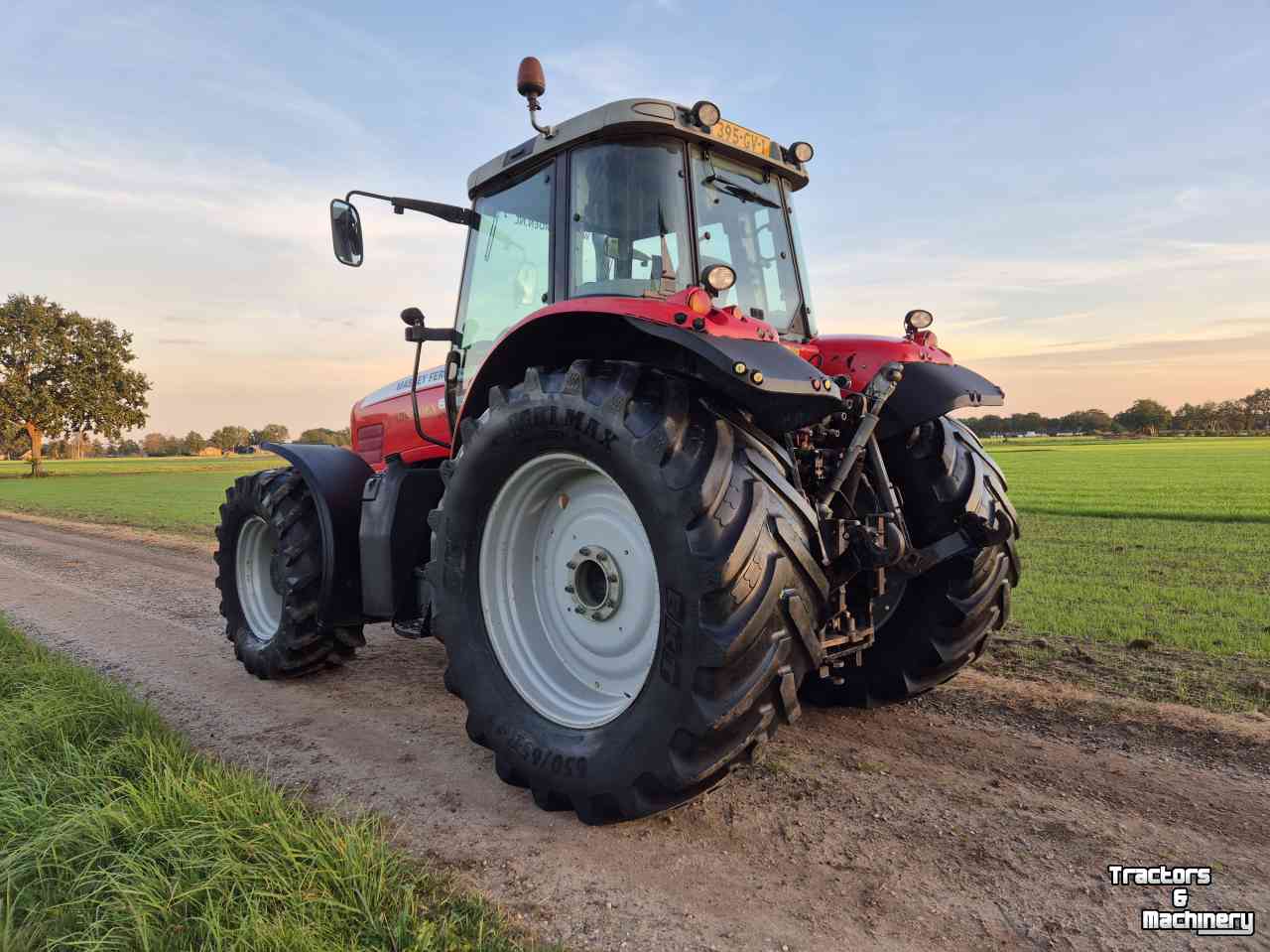 Tractor / Trekker Massey Ferguson 6485 Dynashift