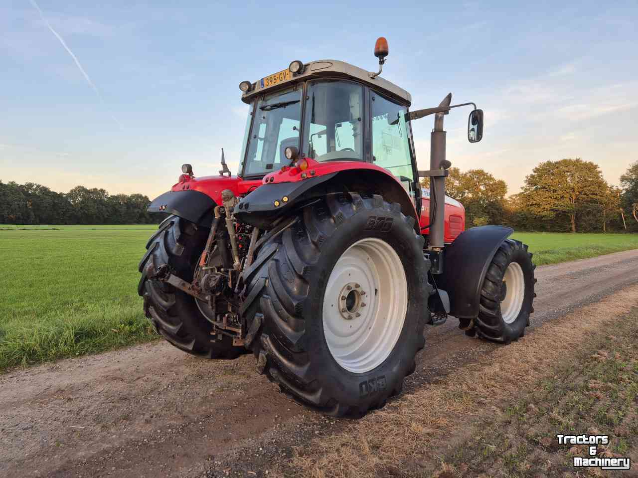 Tractor / Trekker Massey Ferguson 6485 Dynashift