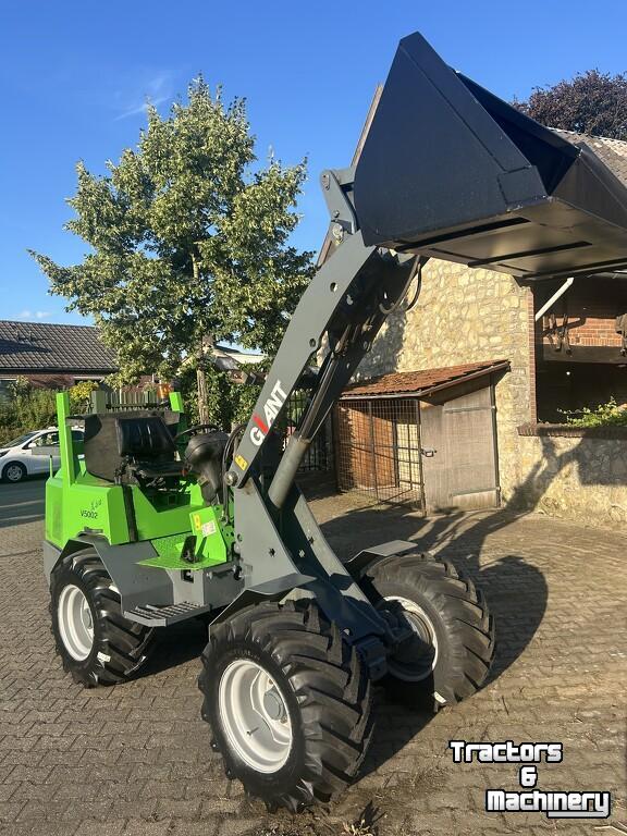 Shovel / Wiellader / Kniklader Giant V5002 X-tra