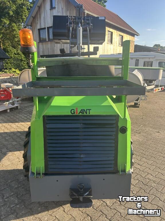 Shovel / Wiellader / Kniklader Giant V5002 X-tra
