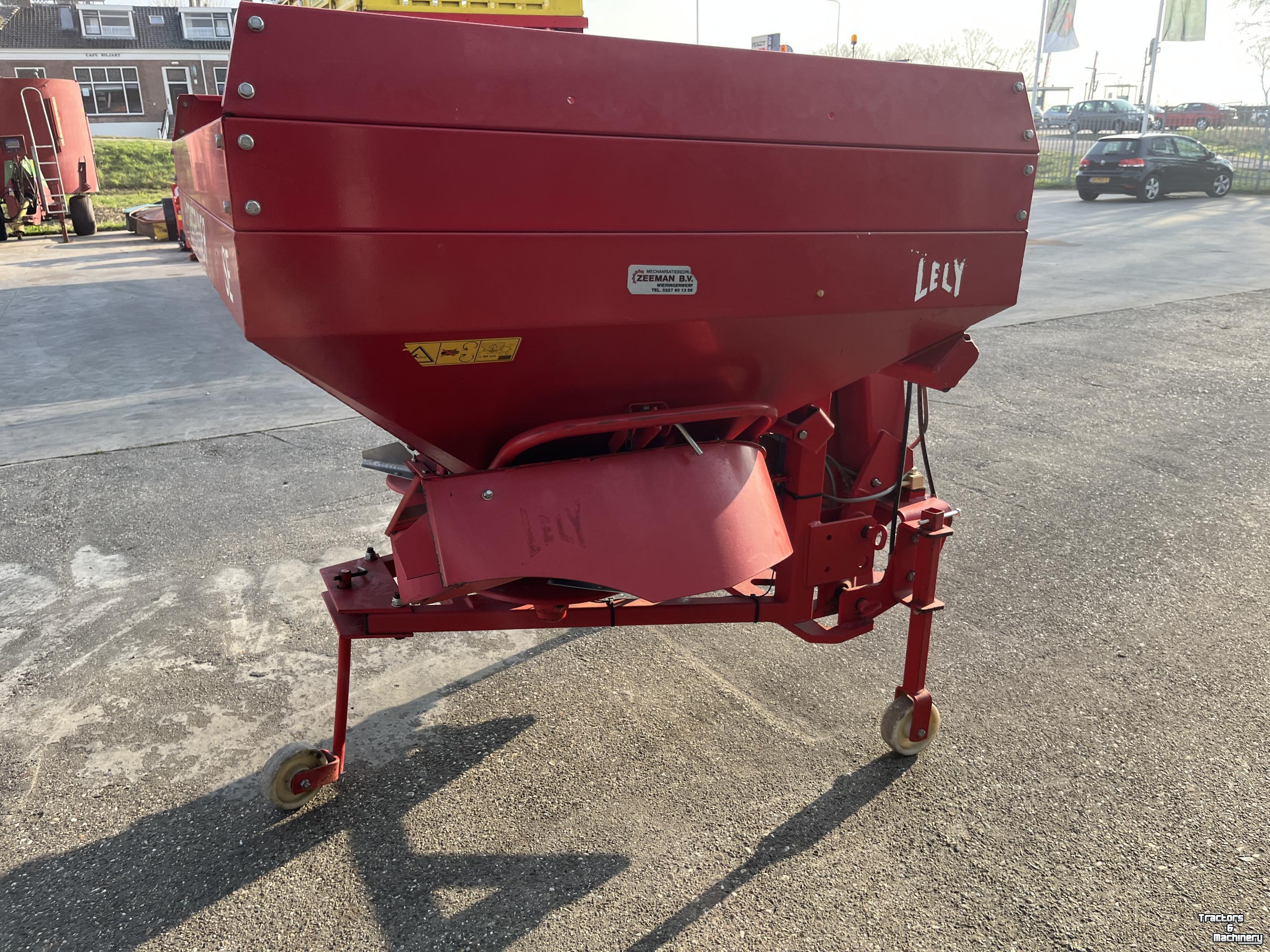 Kunstmeststrooier Lely centerliner SE