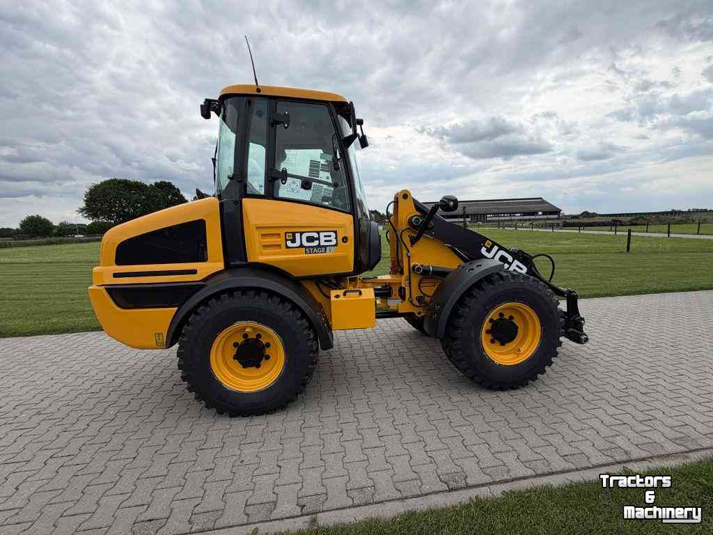 Shovel / Wiellader / Kniklader JCB 409 STAGE V- AGRI