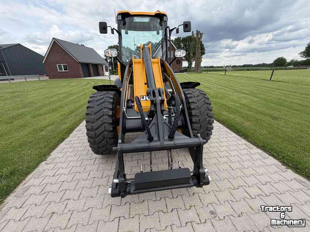 Shovel / Wiellader / Kniklader JCB 409 STAGE V- AGRI