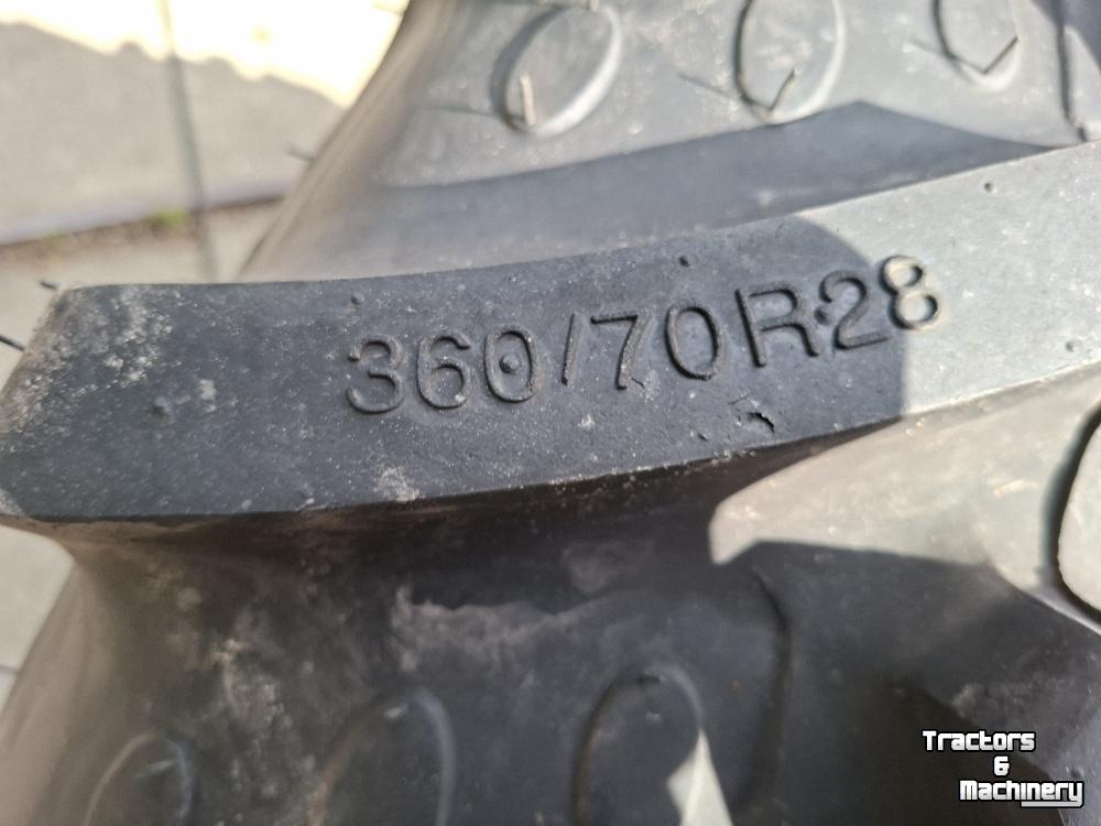 Wielen, Banden, Velgen & Afstandsringen Kleber 3607028