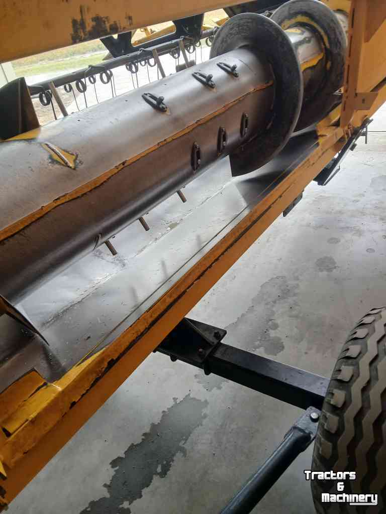 Maaidorser / Combine New Holland tc5070