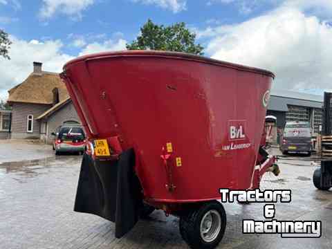 Voerverdeelwagen  / Voerdoseerwagen BVL Vmix 10N