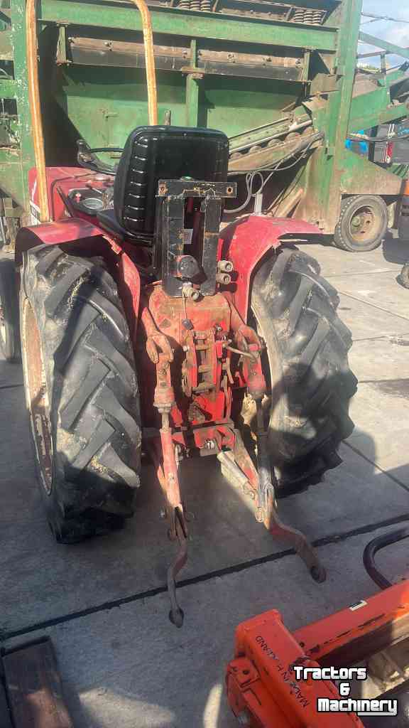Smalspoor tractor Case-IH 633V