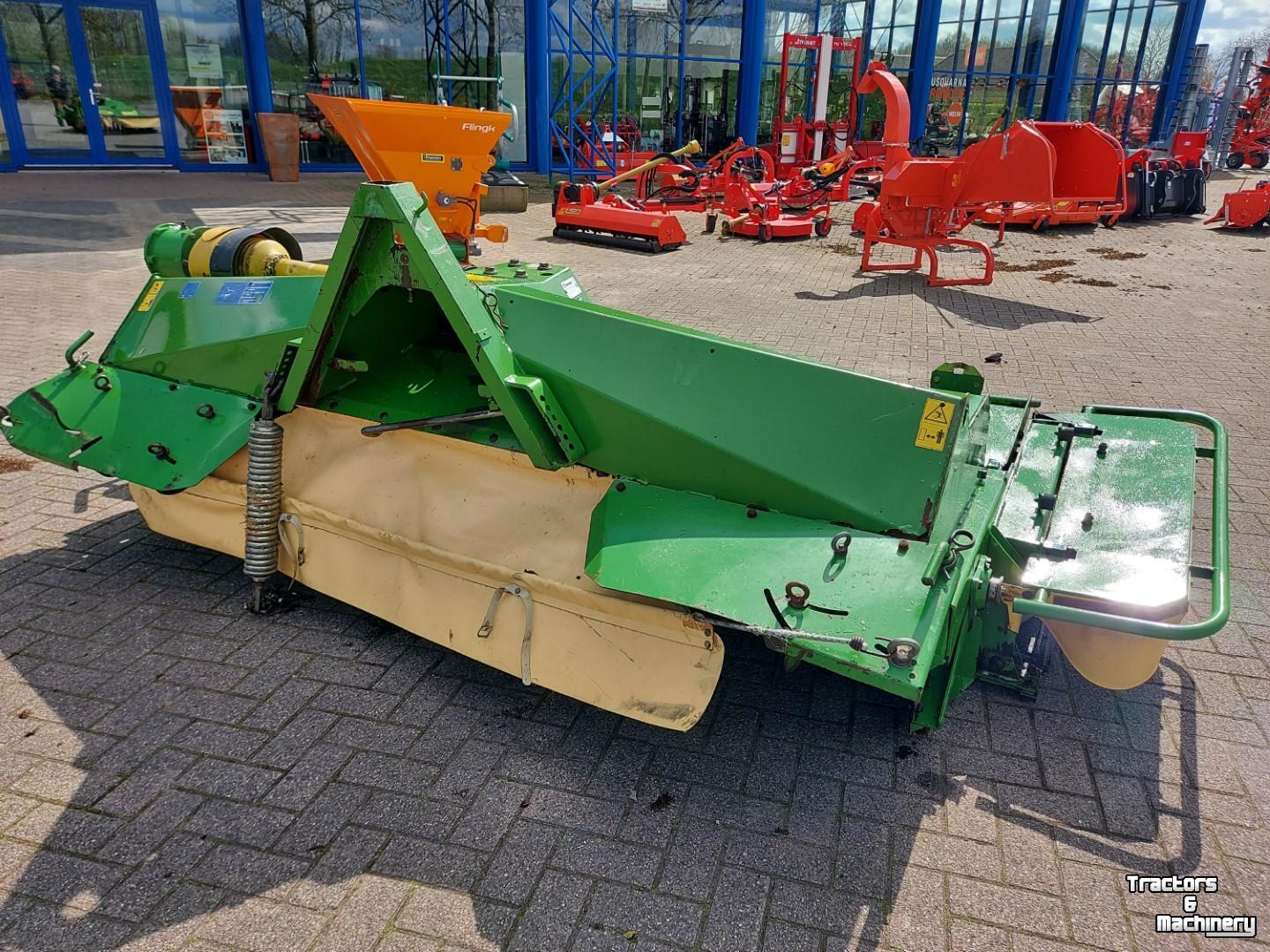 Maaier Krone  FRONTMAAIER EASYCUT32CV