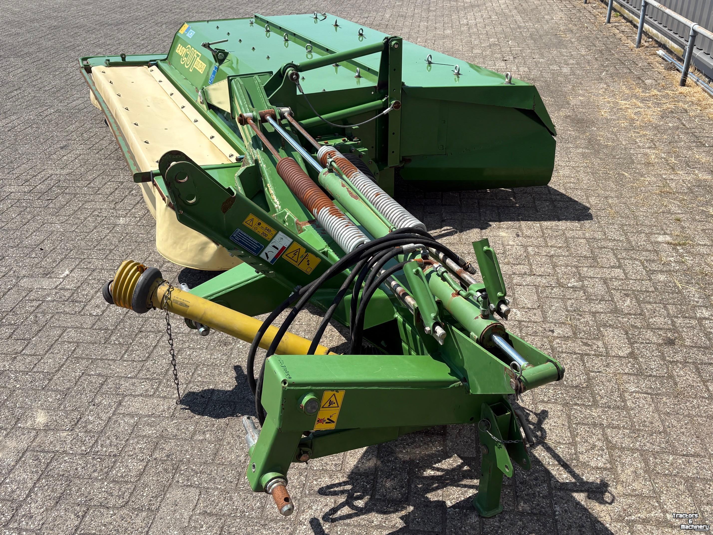 Maaier Krone Easycut 320CV Q