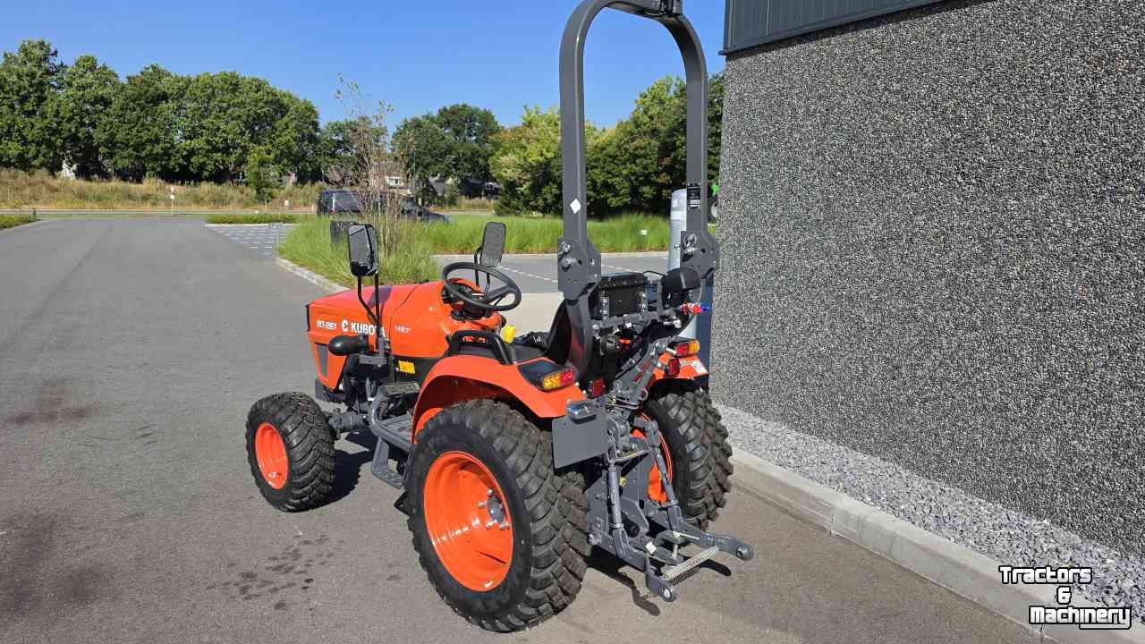 Compact tractor Kubota EK1 261 Hydro