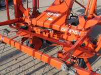 Schudder Kuhn GF8702 cirkelschudder 8-elements schudmachine